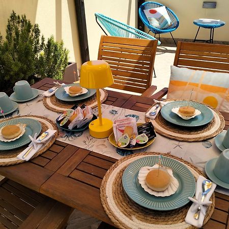 Appartamento La Terrazza - Localita Cala Gavetta Ла Мадалена Екстериор снимка