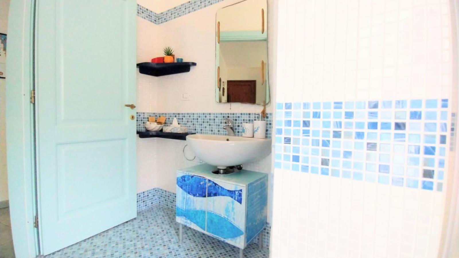 Appartamento La Terrazza - Localita Cala Gavetta Ла Мадалена Екстериор снимка